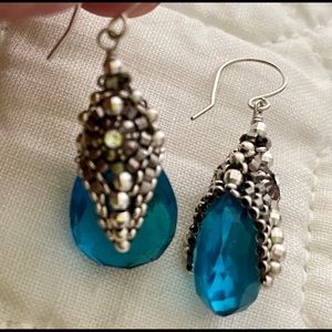 NWOT Vintage Miguel Ases Crystal & Briolette Earrings